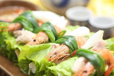Cuốn tôm thịt ba chỉ
